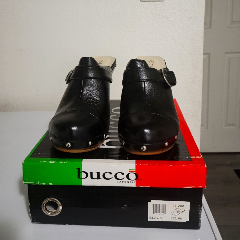 Size 6 1/2  heels